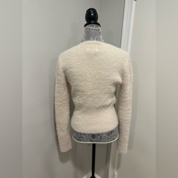NWT Pink Rose Womans Sz:M Cream Fuzzy Soft Faux Wrap Vneck winter Cloud Sweater. - Picture 2 of 16